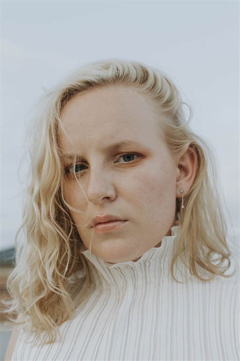 chloe greenfield